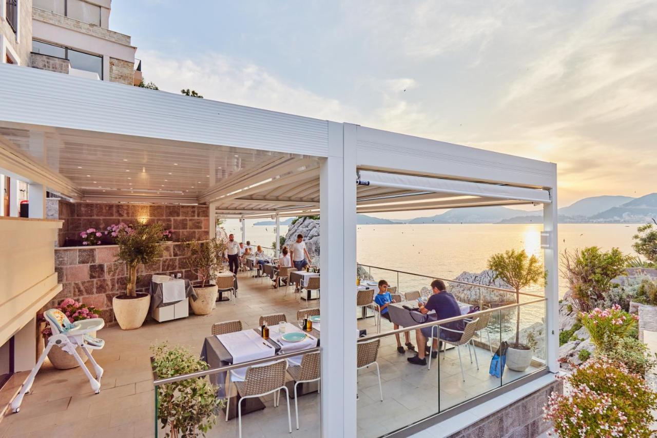 סבטי סטפן Blanche Cliff Apartments מראה חיצוני תמונה