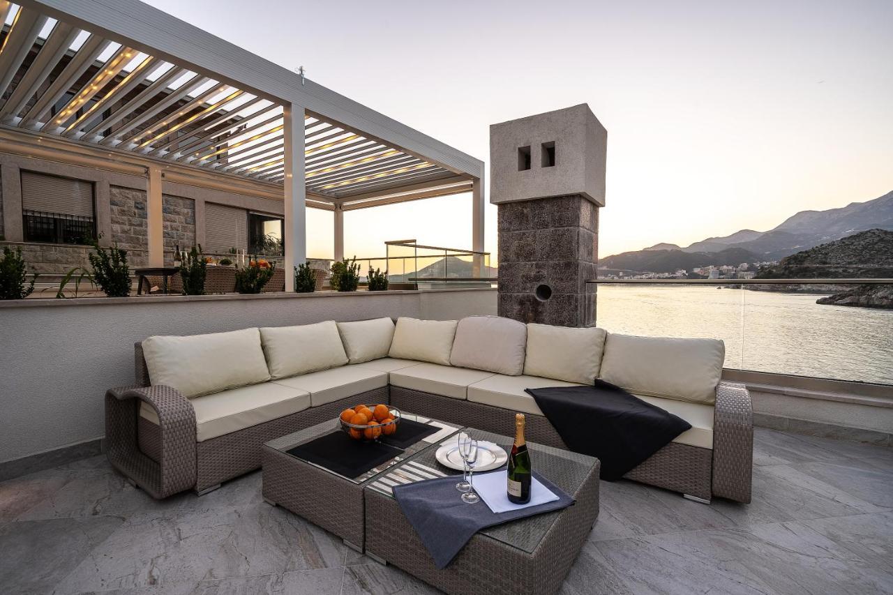 סבטי סטפן Blanche Cliff Apartments מראה חיצוני תמונה