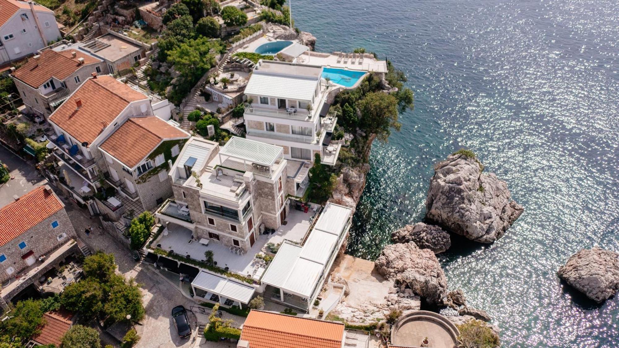 סבטי סטפן Blanche Cliff Apartments מראה חיצוני תמונה