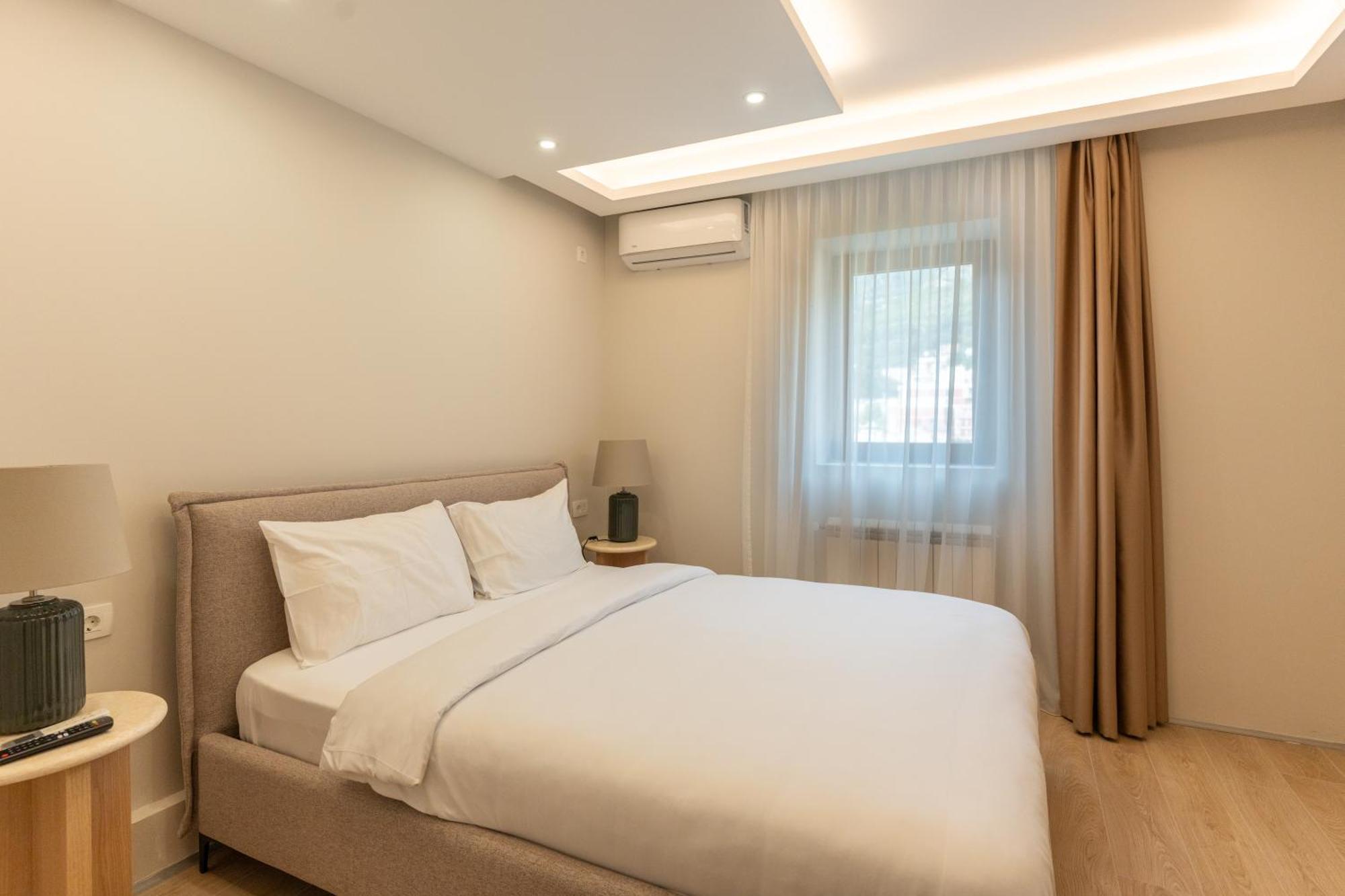 סבטי סטפן Blanche Cliff Apartments מראה חיצוני תמונה