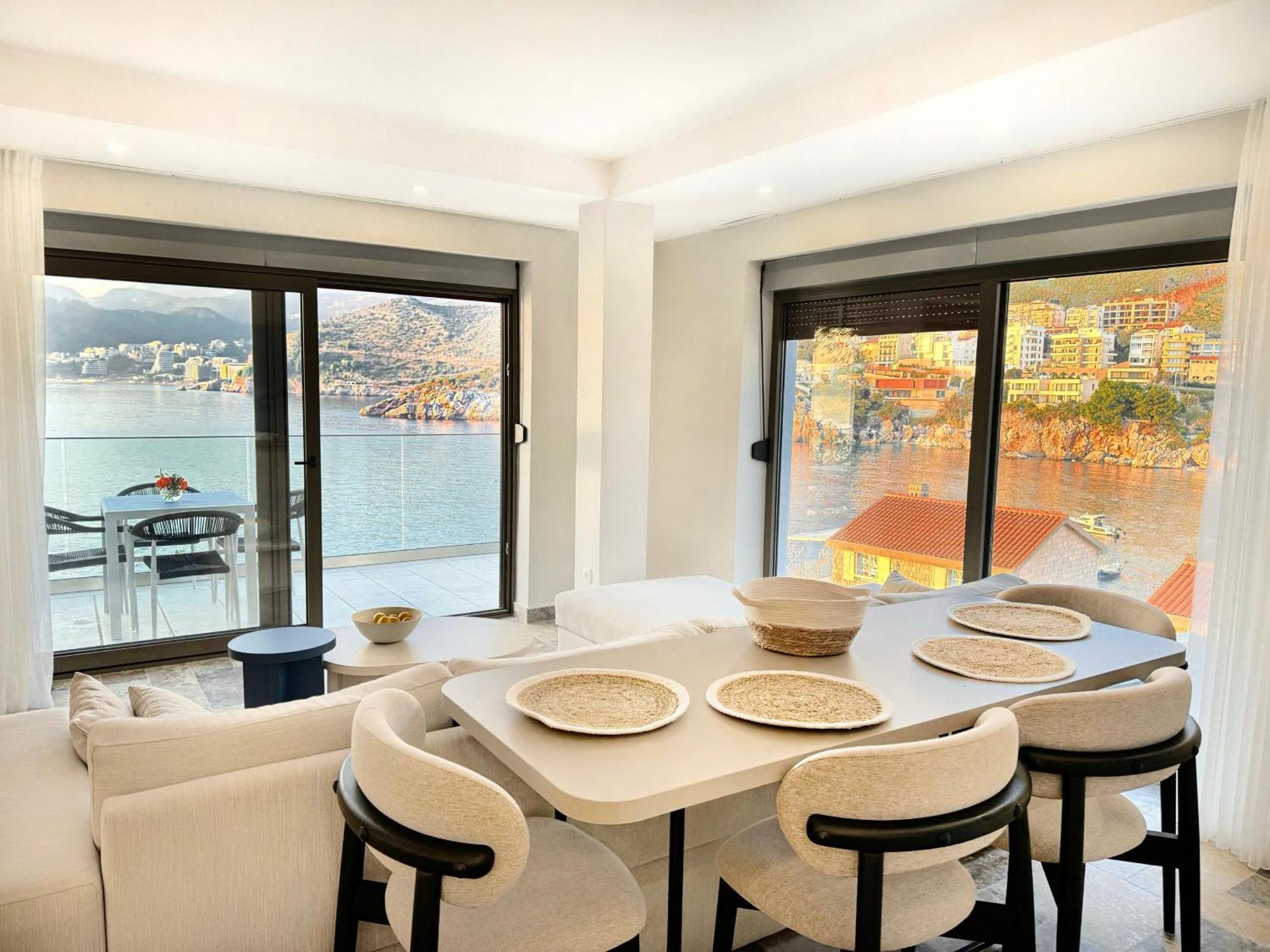 סבטי סטפן Blanche Cliff Apartments מראה חיצוני תמונה
